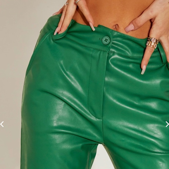 Green Vegan Leather Bustier Corset and Pant Set - Picture 4 of 5